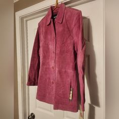 Bernardo Ladies Size Large Pink Suede Jacket. Button Front. Nwt. Tag In Pocket Says It Is Machine Wash And Dry. Classic Pink Button-up Outerwear, Classic Pink Single Button Outerwear, Pink Single Button Classic Outerwear, Pink Button-up Outerwear With Single Button, Pink Suede Jacket, Camel Leather Jacket, Purple Leather Jacket, Olive Jacket, Beige Jacket