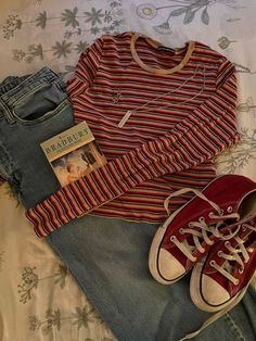 Winter Outfits 80s Style, Outfit Ideas Fashionable, 1990 Aesthetic Outfits, Cute Autumn Dresses, Plus Size Rory Gilmore Outfits, Cute Rory Gilmore Outfits, Rory Gilmore Casual Outfits, Lora Lie Gilmore Outfits, Long Sleeved Outfit Ideas