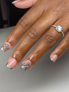 Ring Finger Nails, Chrome Nails Designs, Finger Nail Art, Drip Nails, Her Nails, Classy Acrylic Nails