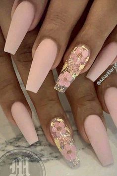 Cute Spring Nail Ideas, Spring Nail Ideas, Fresh Nail, March Nails, Bridesmaids Nails, Winter Manicure, Cute Spring Nails, Flower Nail Designs