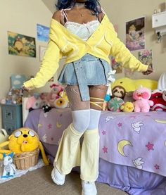 Must Have Outfits, Funny Birthday Wishes, Yellow Outfit, Cute Aesthetic