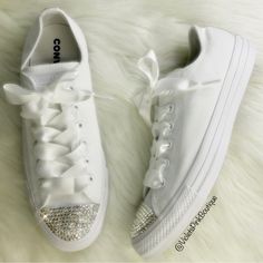 Womens Custom Swarovski Wedding White Bling Converse Size 7 Women’s Ready To Ship New, Never Worn Low-top Bride Wedding Shoes With Rhinestones, Low-top Wedding Shoes With Rhinestones For Bride, Bride's Low-top Wedding Shoes With Rhinestones, White Bling Wedding Shoes, Artist Shoes, Shoe Cupcakes, Bling Converse, Converse Custom, Converse Chuck Taylor White