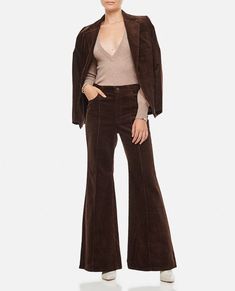 Flare trousers. High waisted. Color: brown. Ralph Lauren Womens Clothing, Trousers High Waisted, Designer Ralph Lauren, Polo Ralph Lauren Women, High Waisted Flares, Ralph Lauren Outfits, Flare Trousers, Equestrian Style, Ralph Lauren Womens