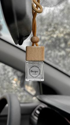 Jo Malone Car Diffuser, Reed Diffuser Photography Ideas, Car Perfume Design, Utopia Ideas, Skincare Products Photography