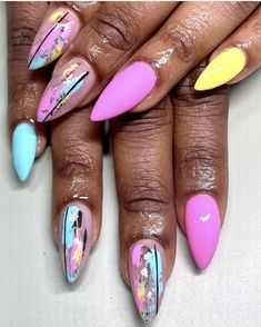 Funky Spring Nails, Olivia Nails, Fly Nails, Ombre Acrylic Nails, Matte Nails Design, Pointed Nails, Dope Nail Designs, Pretty Nail Art Designs, Almond Nails Designs