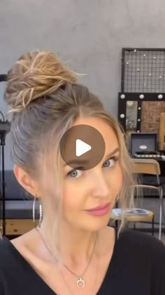 Cute Hairstyles For Long Straight Hair, Hair Stylist Outfit, Straight Hair Updo, Bun Hack, Hair Stules, Diy Curls, Short Hair Updo Tutorial, Medium Hair Styles For Women, Easy Bun Hairstyles