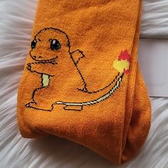 H&M X Pokmon Cute Charmander Orange Casual Socks 220213bk Fun Yellow Cotton Socks, Casual Yellow Socks For Stocking Stuffers, Pokemon Socks, Pokemon 20, Pokemon Charmander, Pokemon Eevee, Orange Yellow, No Show Socks, Casual Socks