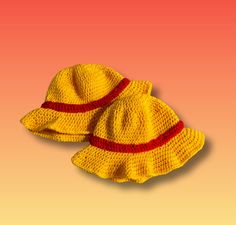 This handmade crochet Luffy hat is a perfect tribute to the iconic character from One Piece. Crafted with vibrant red yarn, it features Luffy's signature straw hat design, complete with a wide brim and a red ribbon. The hat also includes Luffy's trademark straw-like strands protruding from the top, adding an authentic touch to any cosplay or casual wear. With its snug fit and attention to detail, this hat is sure to make any One Piece fan feel like the king of the pirates Chunky Knit Throw Blanket, Knit Blankets, One Piece Cosplay, Chunky Knit Throw, Crochet Bucket, Crochet Bucket Hat, Red Yarn, Hat Handmade, Chunky Knit Blanket