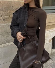 Gray And Brown Outfit, Brown Fashion Aesthetic, Brown Fall Outfits, Brown Outfit, Looks Chic, Luxury Style, Autumn Outfit, Outfit Inspo Fall