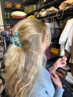 School-Ready Hairstyles for Effortless Mornings | Look Cute and Confident Teacher Haircut, Claw Clip Styles, Baby Blonde, Blonde Natural Hair, Hairstyles List, Blonde Natural, Brown Blonde Hair, Cornrow