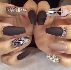 Black and gold Glam Nails, Get Nails, Coffin Nails Designs, Dope Nails, Creative Nails, Matte Nails, Gorgeous Nails, Stiletto Nails, Love Nails