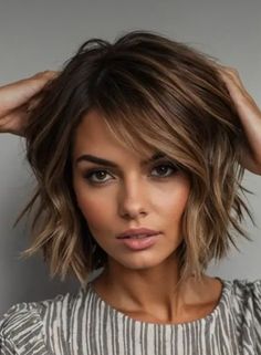 Fall Hair Colors, Grow Out, Hairstyles With Bangs, Fall Hair, Bangs, Beauty Hacks, Hair Color, Blonde