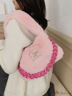 BirdinBag - Bolso cuadrado de peluche con parche de letras y detalle de cadena Pink Rectangular Chain Bag, Pink Rectangular Bag With Chain, Rectangular Pink Bag With Chain, Pink Rectangular Bag With Chain Detail, Pink Chain Bag For Gift, Casual Bags With Chain For Daily Use, Casual Chain Bags For Daily Use, Pink Shoulder Bag With Chain Strap For Everyday, Trendy Satchel Shoulder Bag With Chain