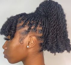 @𝑇ℎ𝑎𝑡𝑡𝑡𝑡𝑠.𝑁𝑖𝑎𝑗𝑎ℎ in 2022 | Locs hairstyles, Hair ponytail styles, Short locs hairstyles Soft Locs Styled Like Dreads, Soft Locs Ponytail Styles, Invisible Locs Bob With Color, Locs Hairstyles For Women Ponytail, Locd Hair Styles Short, Soft Loc Barbie Ponytail, Twisted Faux Locs, Soft Loc Ponytail