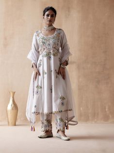 Editor's Note Presenting a sophisticated gray kurta adorned with intricate floral thread embroidery, elegantly highlighted with various embellishments. This chic ensemble is paired with pants, ... Luxury Party Wear Churidar With Intricate Embroidery, Luxury Festive Kurta With Tonal Embroidery, Luxury Floral Embroidered Kurta For Party, Luxury Designer Churidar With Intricate Embroidery, Luxury Churidar With Intricate Embroidery For Formal Occasions, Luxury Festive Kurta With Intricate Embroidery, Luxury Floral Embroidered Kurta For Traditional Ceremonies, Luxury Elegant Kurta With Tonal Embroidery, Luxury Kurta With Intricate Embroidery For Diwali