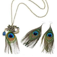 First Originating In India, Peacocks Can Trace Their History Back To Biblical Times. They Are Mentioned In The Bible As Being Part Of The Treasure Taken To The Court Of King Solomon. This Statement Set Is A True Homage To This Beautiful Creature. Feather Set Is Lightweight And Comfortable. Sold As One Set Including Necklace And Earrings As Shown. Lead And Nickel Free. Feather Jewelry Necklace, Peacock Plume, Homemade Scrubs, Retro Necklace, Peacock Necklace, Feather Jewelry, Classic Necklace, Fringe Necklace, Feather Pendant