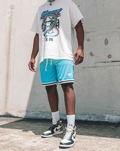 Add some colour into your game and cop the Gradient Basketball Shorts from Loiter. A soft gradient and contrasting stripes on the cuffs feature on cooling mesh fabric, and an elastic waistband to keep it all in place. Level up on and off the courts and grab yours today!  - Loiter graphic embroidered on front  - Gradient colour design - Elastic waistband with drawstrings - Contrast stitching on cuffs - Dual front and back pockets - Mesh fabric - Composition: 100% Polyester - Colour: Blue - Style Mens Blue Shorts Outfit, Athletic Shorts Outfit Men, Mens Outfits Basketball, Mens Basketball Shorts Outfit, Basketball Fits Men, Basketball Shorts Outfit Mens, Short Shorts Men Outfit, Men Shorts Outfit Summer Mens Fashion, Mesh Shorts Outfit Men