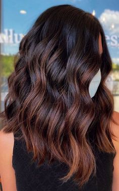 Carmel Lowlights On Brown Hair Balayage, Highlights Idea For Short Hair, Brunette Two Tone Hair, Two Tone Highlights For Dark Hair, Dark Hair Color Trends 2023, How To Lighten Dark Brown Hair, Lightening Dark Brown Hair, Warm Tone Balayage On Dark Hair, Fall Hair Dark Brown