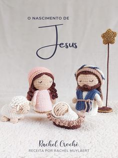 two crocheted nativity figurines are shown in front of a white background