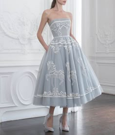 Princess Frocks, Beautiful Frocks, Paolo Sebastian, Ballerina Dress, Trendy Wedding Dresses, Blue Wedding Dresses, Clothes Style, Gorgeous Gowns, Elie Saab