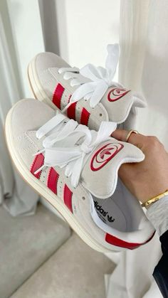 How To Style Adidas Campus 00s, Red Campus 00s, Red Campus 00s Outfit, Trending Shoes 2024, Red Campus, Girly Sneakers, Sneakers Head, Sneakers Aesthetic