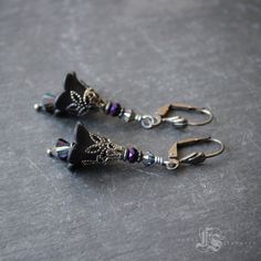 "The perfect gothic Victorian everyday earrings. Black flowers from a fairytale woodland area crowned in layers of Victorian gunmetal filigree and Swarovski crystal glass. The the stamens hold more glittering Swarovski crystals in heliotrope-- with subtle lights of silver, deep fuchsia, violet and midnight blue. Earrings measure 2\" or 5cm long. They are available with either your choice of brass leverback ear wires or hypoallergenic niobium ear wires (see photos). All my jewellery is made by ha Black Fairy, Gothic Victorian, Black Flowers, Necklace Box, Victorian Gothic, Earrings Black, Everyday Earrings, Blue Earrings, Flower Earrings