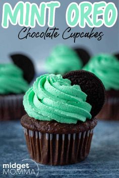 mint oreo chocolate cupcakes with green frosting