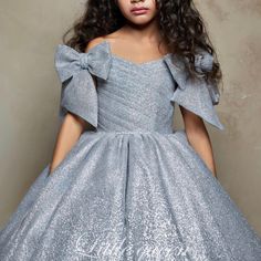 New Dress Size 4-5 Years Color Silver Kids' Dresses, New Dress, Full Service, Customer Support, Colorful Dresses, Size 4, Fast Delivery, Silver, Dresses