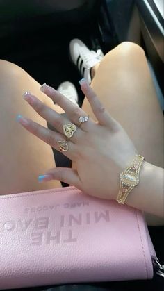 Henna Nails, Honey Hair, Nail Tattoo, Belly Piercing, Short Acrylic Nails Designs, Pink Girly Things, Girly Accessories, Square Acrylic Nails