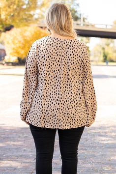 This new top has found it's way into our hearts! It has fun bubble sleeves and a trendy leopard print. Style with black jeans and booties for a cool outfit! 100% Polyester Casual Leopard Print Blouse For Fall, Casual Leopard Print Blouse, Leopard Print Relaxed Fit Top For Fall, Leopard Print Tops With Relaxed Fit For Fall, Leopard Print Top With Relaxed Fit For Fall, Chic Leopard Print Blouse For Fall, Style With Black Jeans, Cool Outfit, Chic Outfit