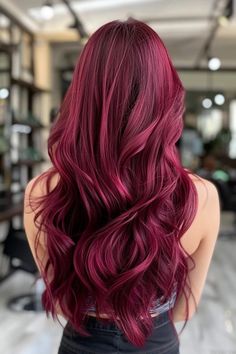 Burgundy Hair Ideas, Hairstyle Back To School, Short Burgundy Hair, Literally Me Characters, Raspberry Wine, Berry Tones, Back To School Hair, Gradient Hair