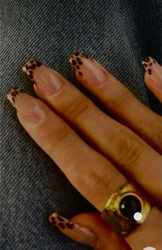 Coffin Nails Halloween Simple, How To Paint Cheetah Print Nails, Ferrari Red Acrylic Nails, Short Nail Inpos Ideas, Nails For Black Hair, Cheetah Design Nails, Cheetah Square Nails, Red Nails Cheetah Print, Fall Patch Nails