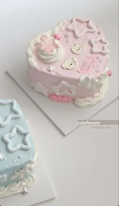 two cakes decorated to look like they are made out of fondant and frosting