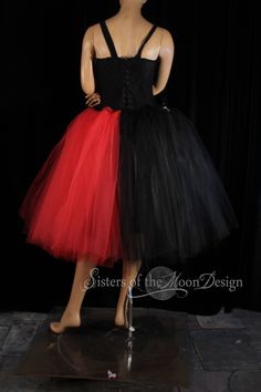 "Handmade from 35yards, three layers of soft smooth half red Half black Bridal tulle that has been tightly machine gathered and serged to the fabric covered sewn elastic cased waistband. Tulle is naturally see though, you may want an underskirt if you do not want it to be (not included in the listing but can be added) This skirt is not made yet, It is made when ordered! Measurement: Sizes go by smallest waist size tutu will fit to largest Hips tutu fits over XSmall 24\"-34\"inches Small 26\"-38\ Sisters Of The Moon, Smallest Waist, Costume Wedding, Tulle Tutu Skirt, Black Bridal, Tulle Tutu, Family Halloween Costumes, Magic Art, Moon Design