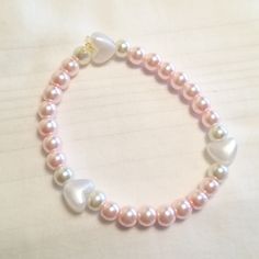 Handmade. Elastic Band. Faux Pearl. Fits Smaller Wrist 7" And Under. Couqutte Bracelet, Girly Bracelets, Preppy Bracelets, White Bracelets, Bracelet Ideas, Bead Bracelets, Pink Beads, Glass Heart, Pink Bracelet