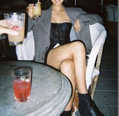 Clubbing Aesthetic, Club Tops, Lace Bustier, Night Aesthetic, A Drink, Party Girls, Instagram Inspiration, Girls Night Out, New Yorker