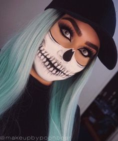 Girl Halloween Makeup, Teenage Halloween Costumes, Womenswear Shoes, Holloween Makeup, Creepy Halloween Makeup, Cute Halloween Makeup, Halloween Makeup Diy, Skeleton Makeup, Halloween Makeup Pretty