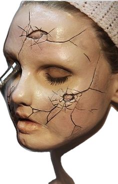 Sfx Makeup Prosthetic Diy, Horror Fx Makeup, Special Effects Halloween Makeup, Doll Sfx Makeup, Horror Prosthetics, Easy Special Effects Makeup Ideas, Horror Sfx Makeup, Scary Doll Makeup Halloween, Horror Makeup Ideas Special Effects