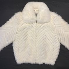 Kashani Women's White Mink Tail Fur Coat - Dudes Boutique Fluffy Clothes, Fur Shirt, Cozy Coats, Fur Coats Women, Fake Fur, White Fur, New Wardrobe, Shirt Jacket, Vest Jacket