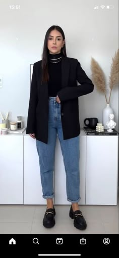 Business Casual Hats Women, Functional Business Casual, Fancy Outfits Mid Size, Chunky Loafers Business Casual, Jeans Boots And Blazer Outfit, Loafers For Work Outfits, Loafers With Blazer, Basic Woman Outfit, Outfit For Belly Pooch