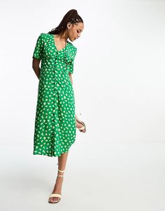 Nobody's Child Alexa lemon print midi dress in green | ASOS Trendy Green Knee-length Midi Dress, Trendy Green Midi Dress For Brunch, Trendy V-neck Floral Print Midi Dress, Casual Lemon Print Midi Dress For Spring, Casual Lemon Print Midi Dress For Summer, Casual Spring Midi Dress With Lemon Print, Casual Summer Midi Dress With Lemon Print, Casual Green Lemon Print Dress, Green Casual Dress With Lemon Print