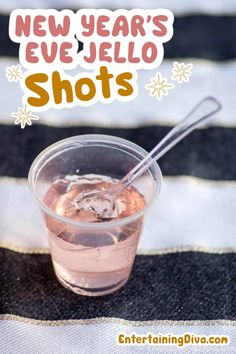 New Year's Eve Jello Shots | Easy Recipes Bachelorette Party Jello Shots, Champagne Jello Shots Recipe, Blue Hawaiian Jello Shots, Pina Colada Jello Shots, Champagne Jello, Champagne Jelly, Champagne Jello Shots, Best Jello Shots, Jello Shots Vodka