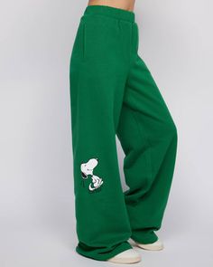 Snoopy & Woodstock Open Leg Pant Green Sweatpants With Elastic Waistband, Green Wide-leg Sweatpants For Loungewear, Green Wide-leg Sweatpants With Relaxed Fit, Green Full Length Sweatpants For Loungewear, Green Relaxed Fit Wide-leg Sweatpants, Full Length Green Sweatpants For Loungewear, Green Baggy Leisure Pants, Green Baggy Pants For Leisure, Baggy Green Pants For Leisure