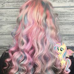 Fluttershy hair 💛 Y2k Dyed Hair, Fluttershy Hair, Mlp Hair, Skunk Hair, Cute Hair Colors, Dyed Hair Inspiration, Pretty Hair Color, Hair Stylies, Hair Makeover