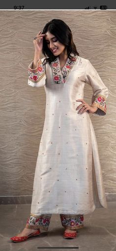 Suit Indian, Kurta Palazzo Set, Kurti Sets, Simple Kurta Designs, Designer Kurti Patterns, Simple Kurti Designs, Dhoti Pants