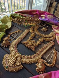 Wedding Jewellery For Bride, Indian Jewelry Sets Gold Antique, Wedding Jewellery Set Bridal, Temple Jewellery Bridal Set, Wedding Jewellery Collection For Bride South Indian, South Indian Jwellary Set Gold, Marriage Jewellery Set Gold, Bridal Temple Jewellery Sets, Full Bridal Jewellery Set Gold