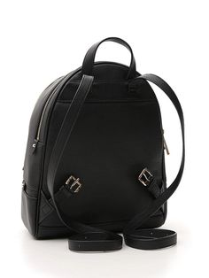 This fashionable Michael Kors backpack is the ideal bag to carry your essentials in chic everyday style. Crafted from supple leather with polished hardware, its timeless silhouette and subtle logo detailing will complement any outfit. Inside, polyester lining maintains organization with multiple pockets. External features include a zip-top closure and adjustable shoulder straps for comfortable wear. At a manageable 25x30x11cm, it is large enough to hold a 13-inch laptop along with other daily ne Michael Kors Backpack, Medium Backpack, Personal Shopping, Bags Backpacks, Zip Top, Everyday Style, Women's Bags, Michael Kors Bag, Shoulder Straps