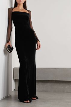 파티 드레스, Chique Outfits, Velvet Gown, Black Dress Outfits, Winter Party Dress, Ralph Lauren Collection, Gala Dresses, Glam Dresses, Hollywood Glamour