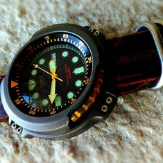 Watch Room, Camera Watch, Watch Ideas, 4 Runner, Fine Watches, Dive Watches, Survival Gear