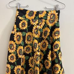 Vintage sunflower skirt

❗️Depop payments only please!❗️

Adorable sunflower midi circle skirt. Very soft and stretchy. Features a zipper. So sweet and adorable. In excellent condition!

🌻Size: unmarked but fits like a 2
🌻Brand: Fancyqube

Tags:
#skirt #vintage #90s #fairy #summer Sunflower Skirt, Midi Circle Skirt, 90s Fairy, Vintage Sunflower, Skirt Vintage, Circle Skirt, So Sweet, Women's Skirt, Vintage 90s